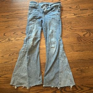 AE flares with raw hem